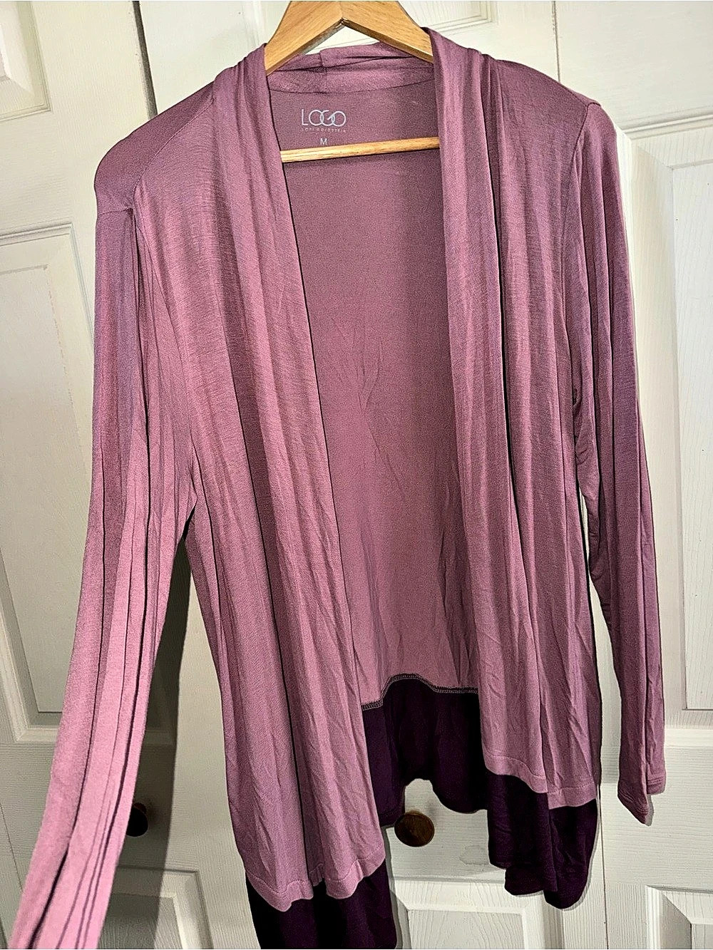 LOGO by Lori Goldstein Long Sleeve Cardigan in 2 toned Purple Size Medium